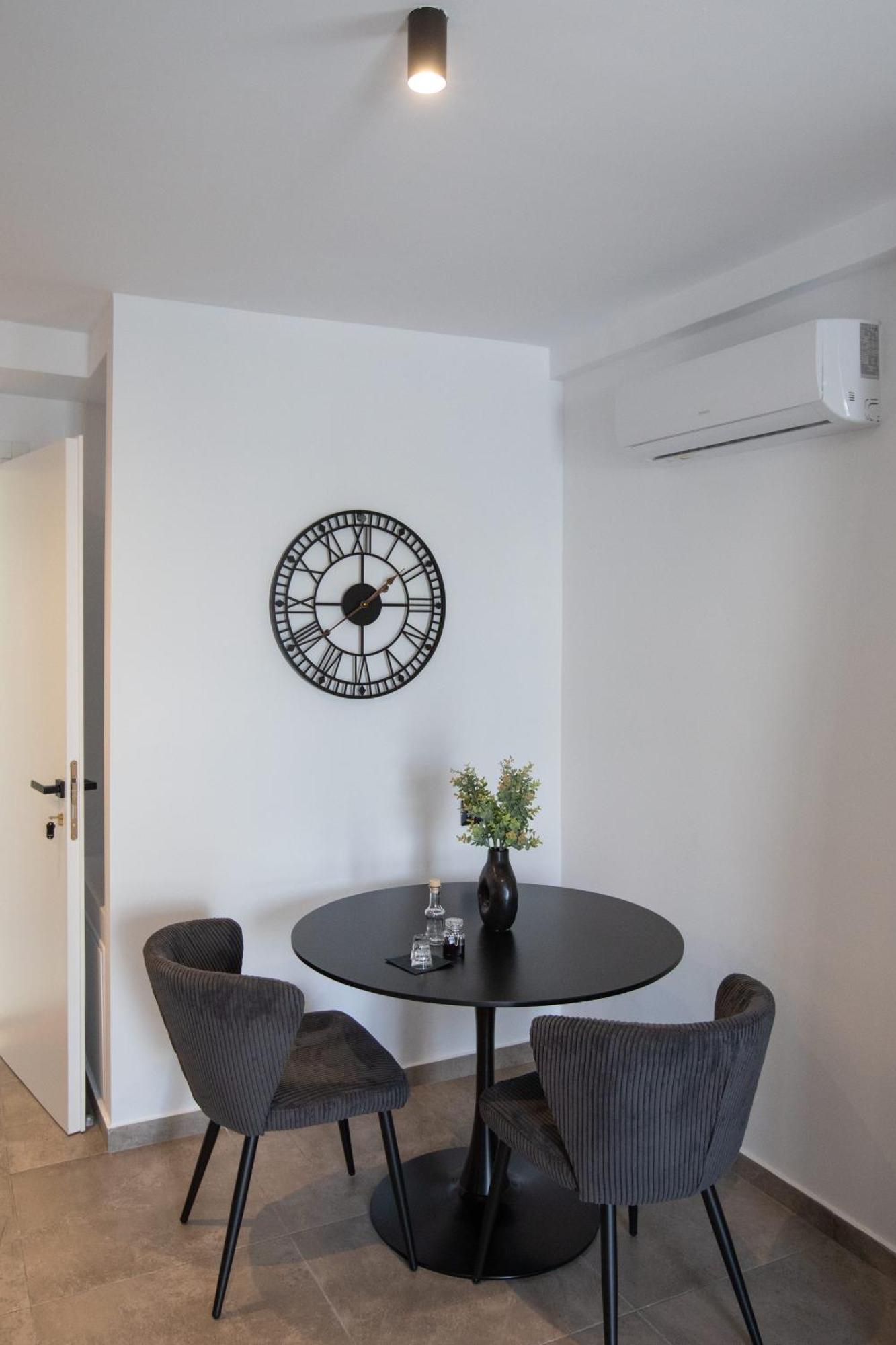 Griffin Suites Heraklion  Luaran gambar